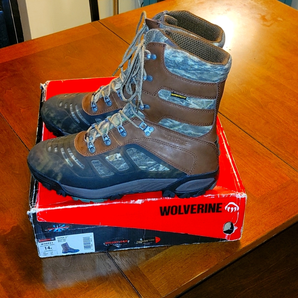 New Wolverine 9" Waterproof Boots